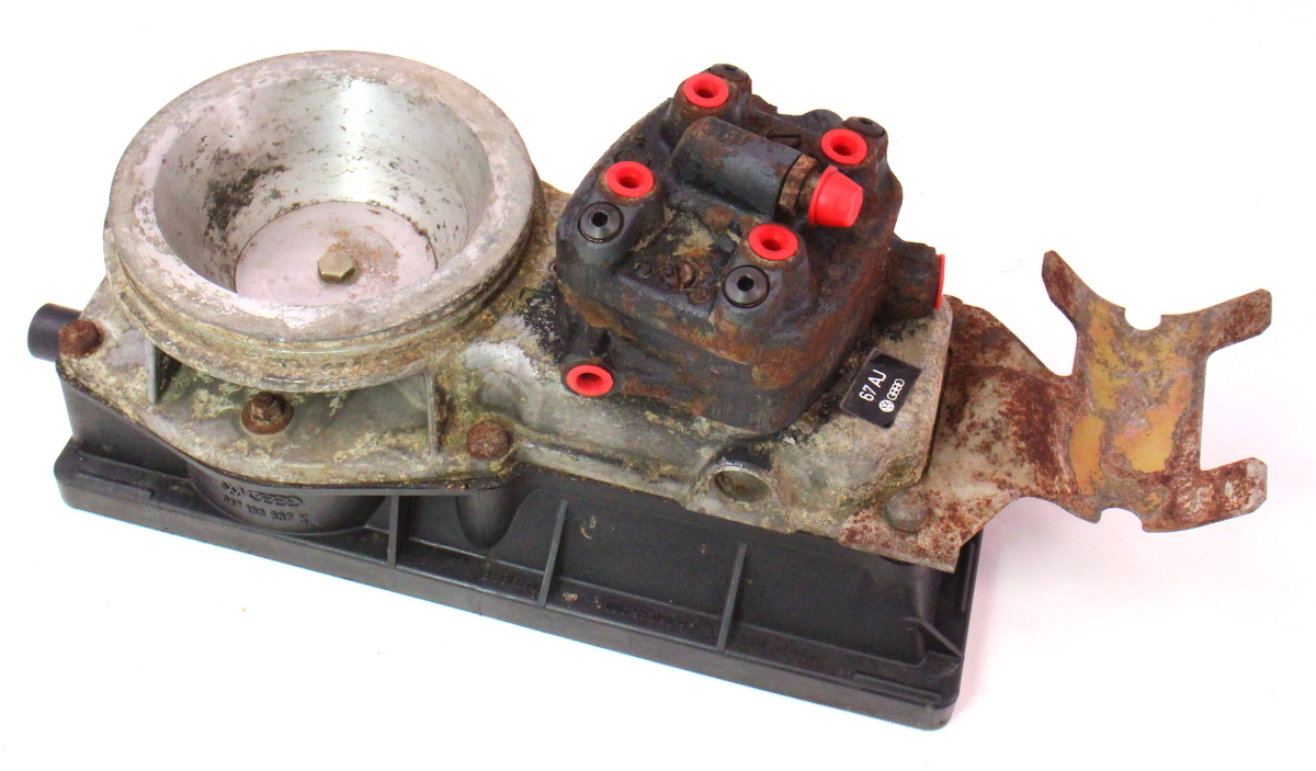 Fuel Distributor Throttle Plate 8384 VW Rabbit GTI MK1 049 133 353 P