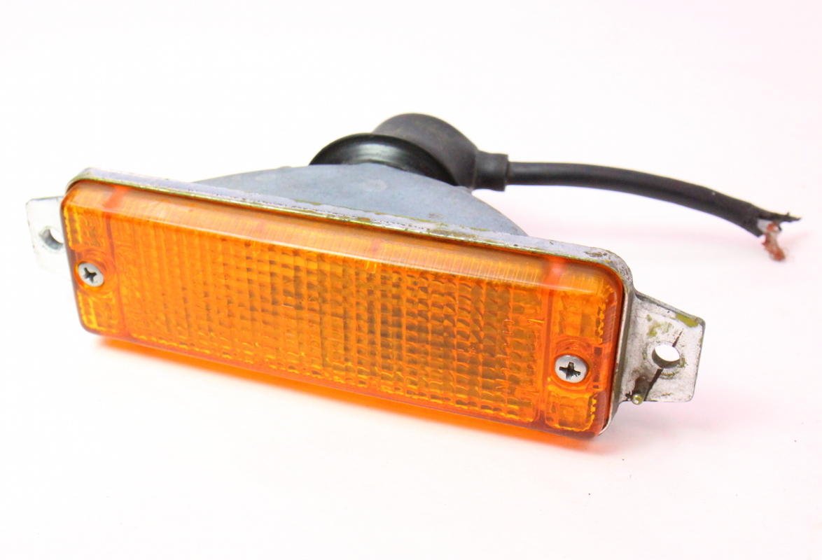 Front Bumper Turn Signal Light VW Rabbit Cabriolet MK1 Genuine 171