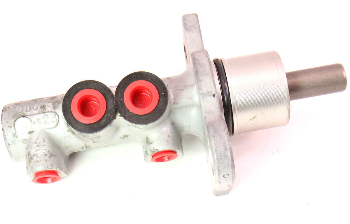 Lucas Brake Master Cylinder 9699 Audi A4 A6 VW Passat B5 23mm