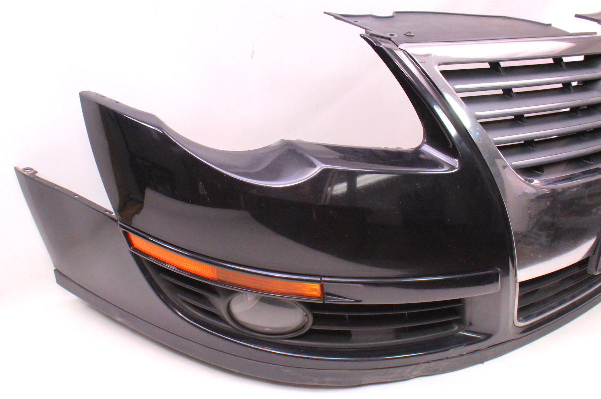 Genuine Front Bumper Cover 0610 VW Passat B6 LC9X Black Pearl 3C0
