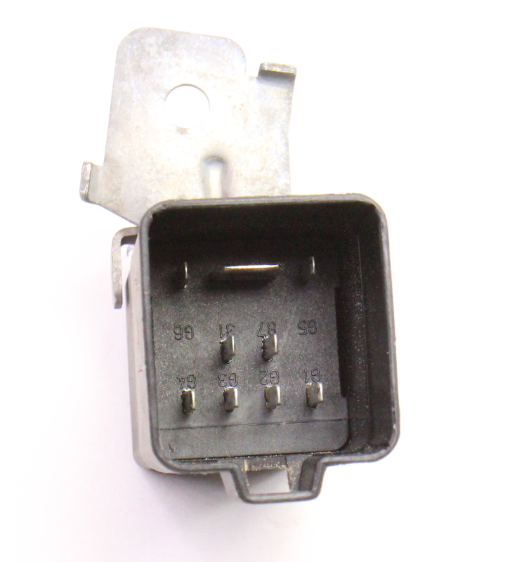 Glow Plug Relay Module 0405 VW Passat B5.5 TDI BHW Diesel 038 907