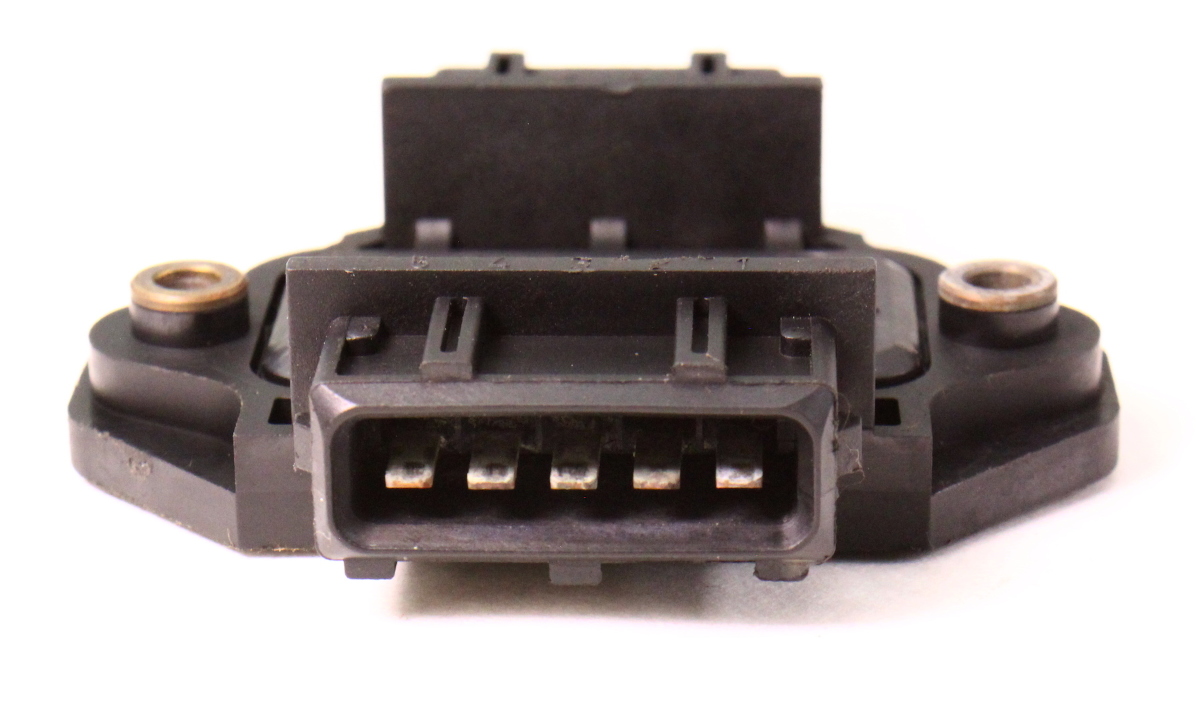 Ignition Control Module 9602 Audi A4 9801 VW Passat 4D0 905 351 / 0227100211 CarParts4Sale