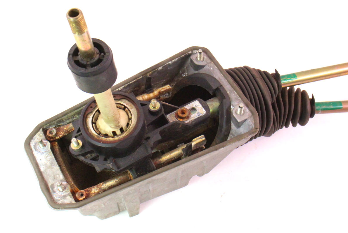 Manual Shifter Linkage Shift Rods 9805 VW Passat B5 B5.5 4B0 711 025