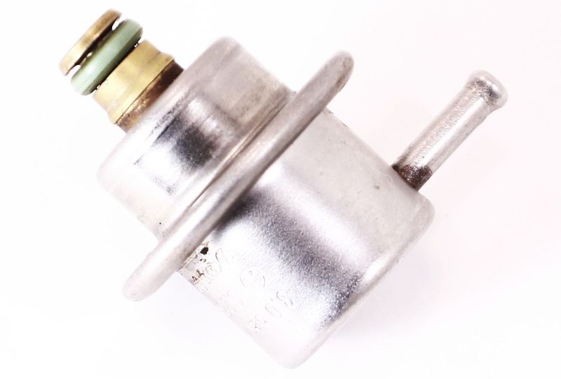 Fuel Pressure Regulator VW Jetta Golf Passat Beetle Audi A4 A6 078
