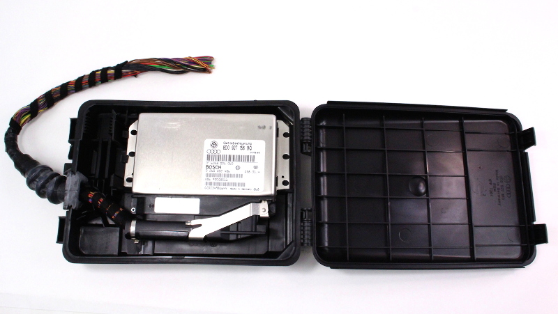 TCM Transmission Computer & Pigtail 97-02 Audi A4 VW Passat B5 - 8D0