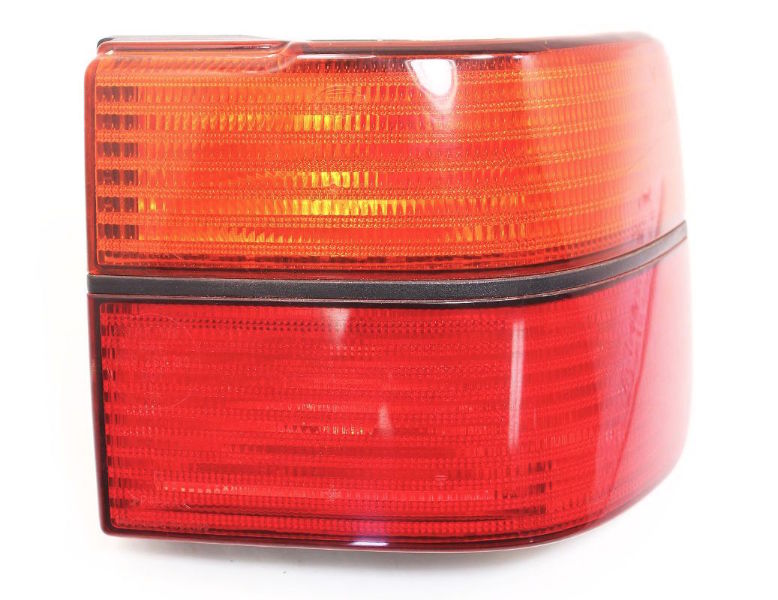 Rh Outer Taillight 93