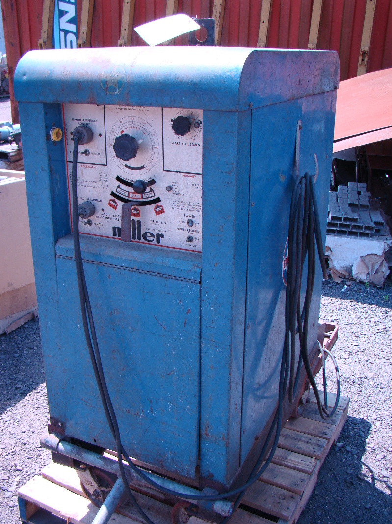 Miller GOLDSTAR AC/DC Inert Gas Welder TIG/STICK 330A/BP 208/230/460