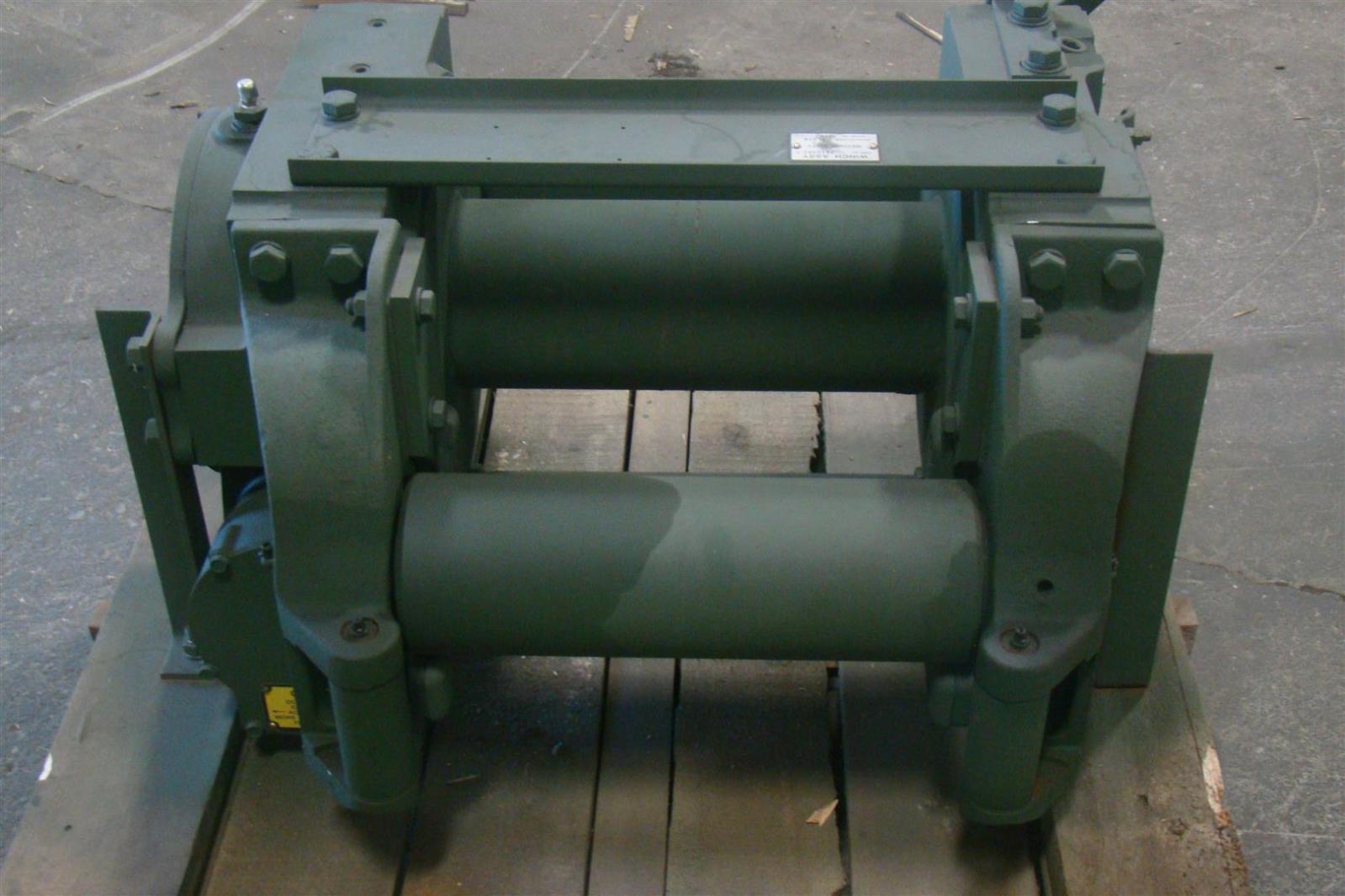 OTE PTO Driven Military Grade Winch with Roller Fairlead eBay