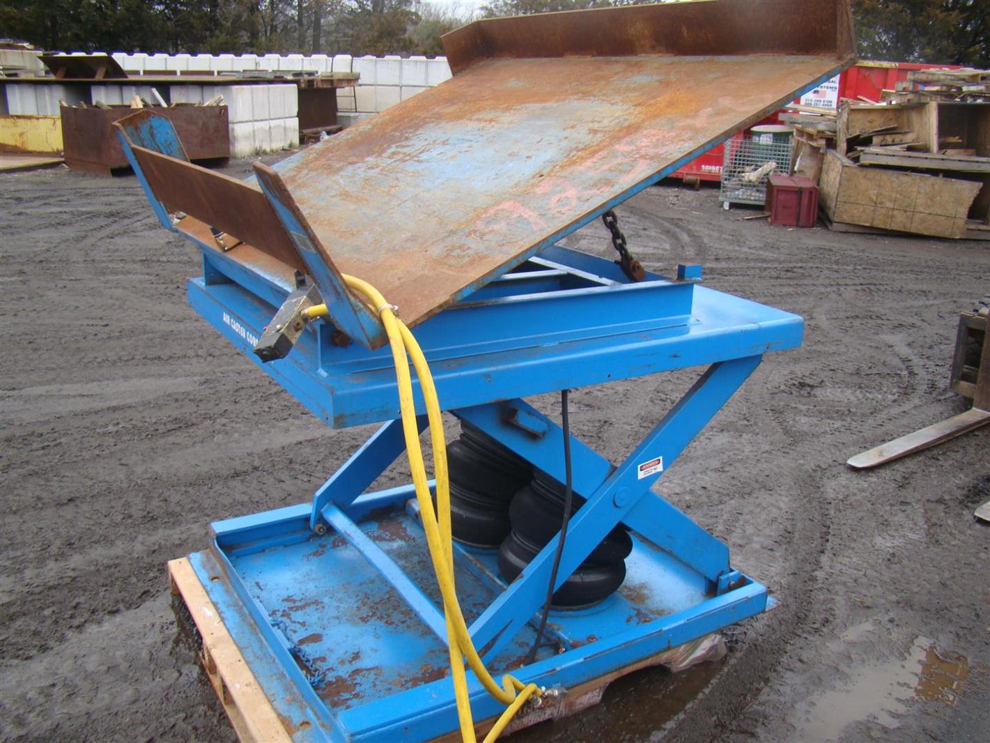 AIR CASTER CORP AIR LIFT/TILT TABLE MODEL 101503 4000LB CAPACITY