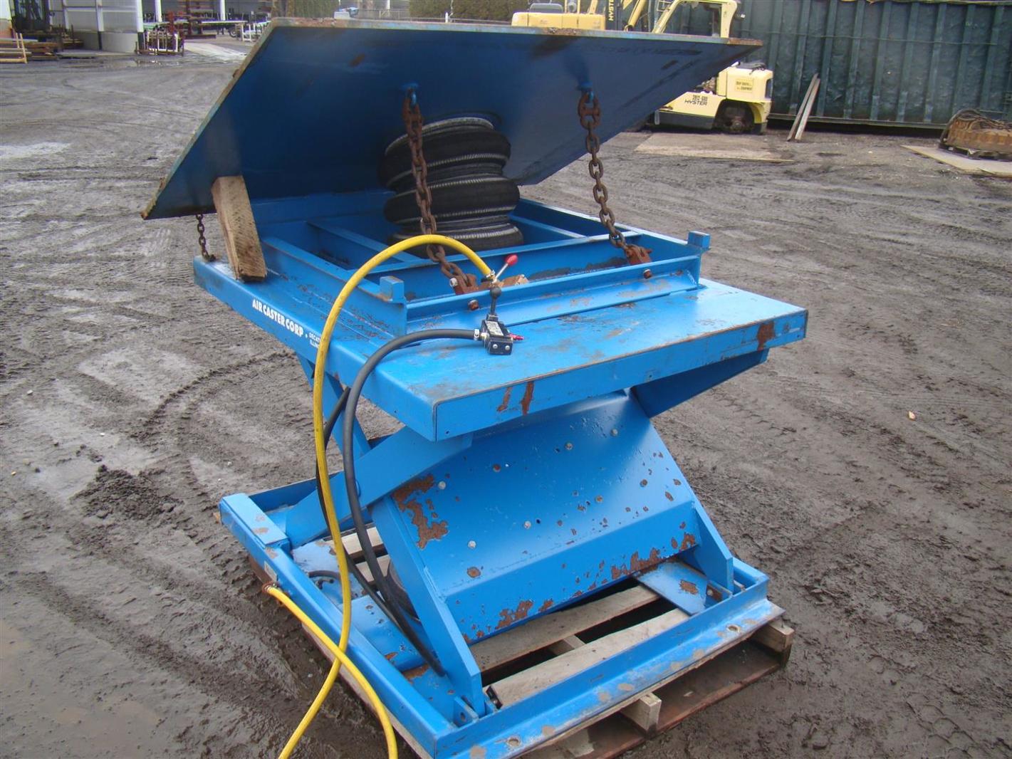 AIR CASTER CORP AIR LIFT/TILT TABLE MODEL 101503 4000LB CAPACITY 40x52