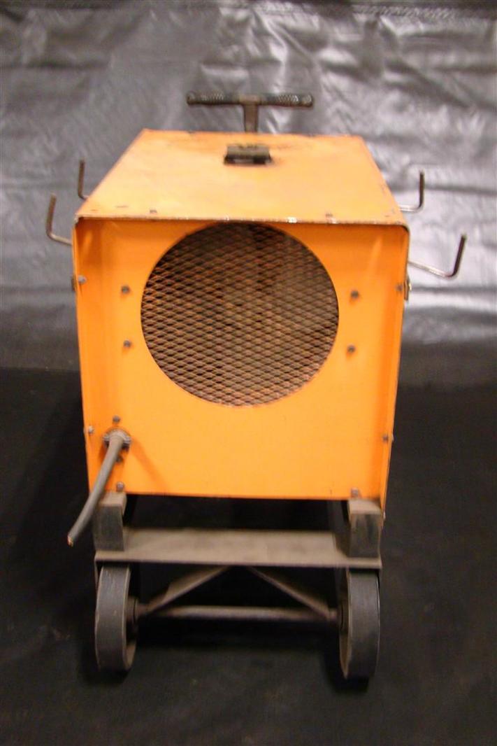 Airco 250 Ampere 230/460 Single Phase AC/DC Bumblebee Arc Welder 1341