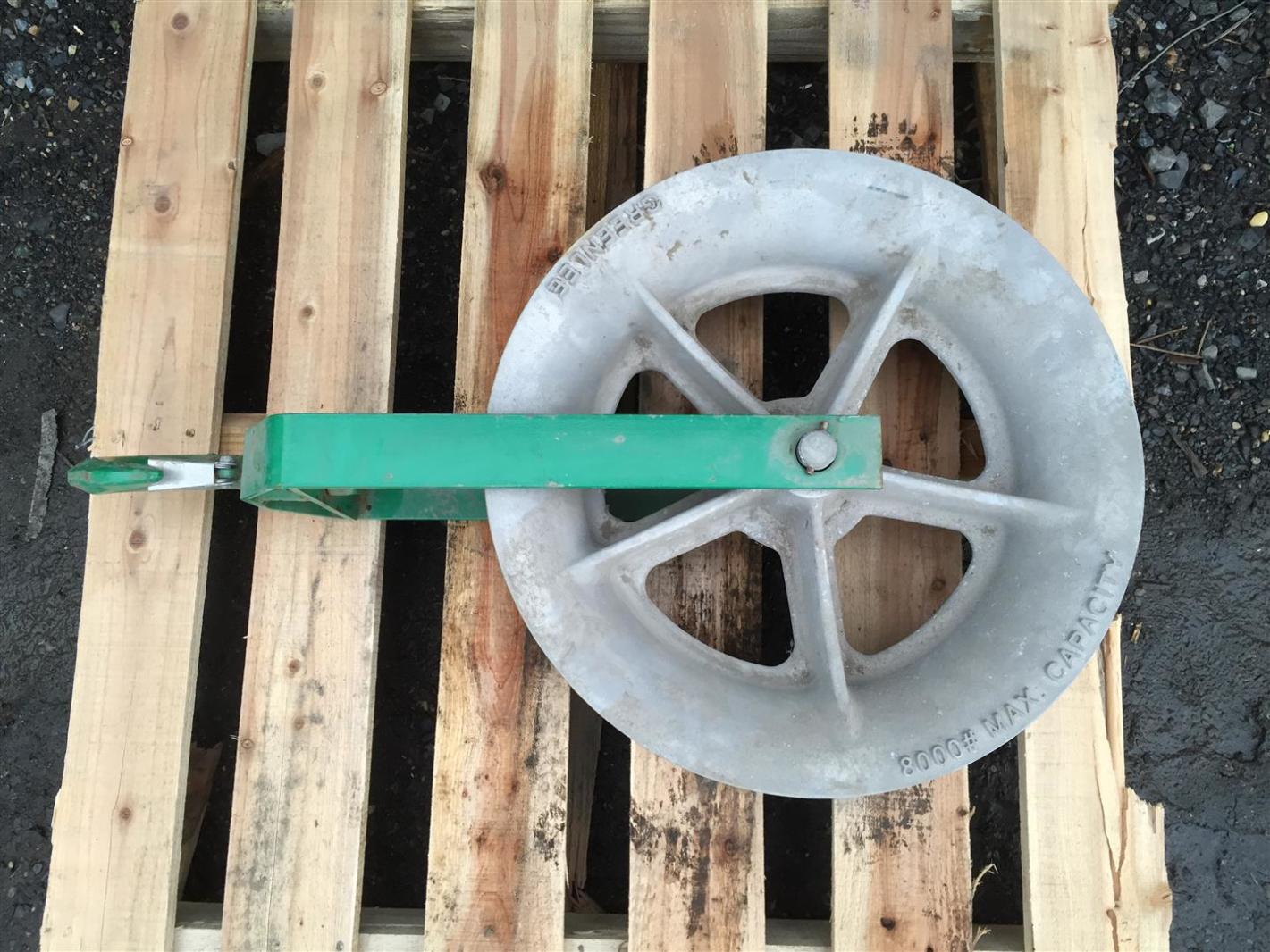 Greenlee Hook Type Cable Sheave Pulley 8000 Capacity 18" Dia. X 6
