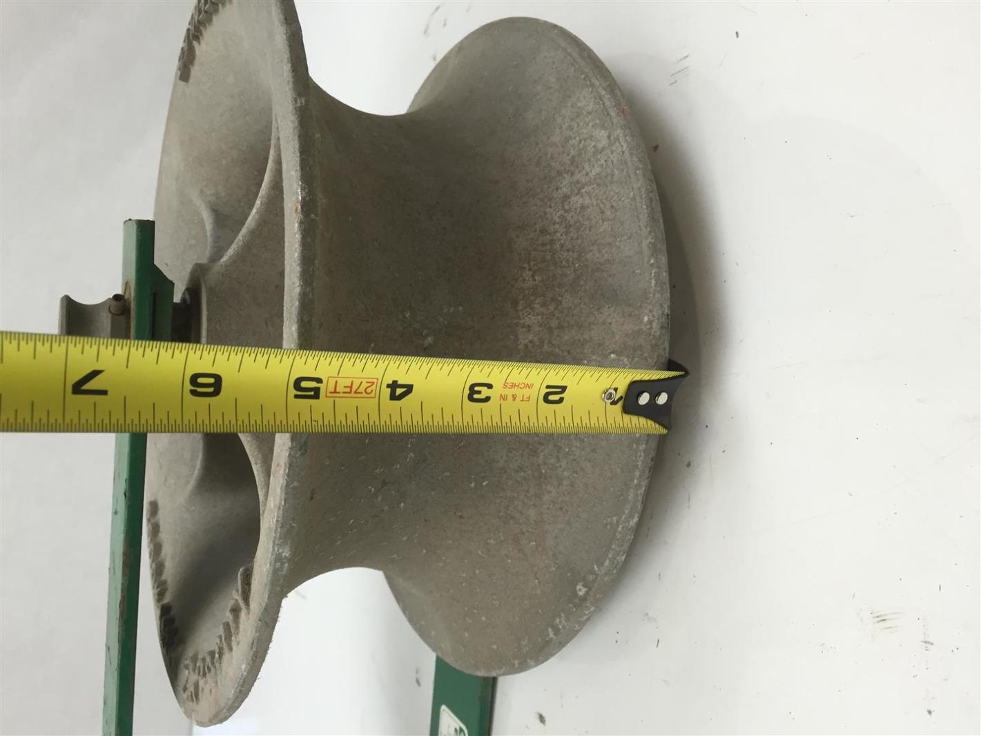 Greenlee Hook Type Cable Sheave Pulley 8000 Capacity 11.5" Dia. X 5