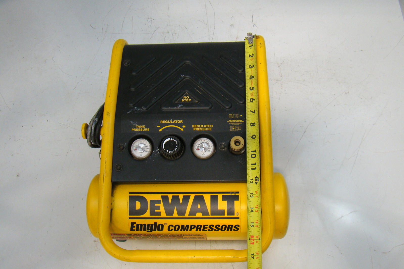 Dewalt 1 Gallon 120V Emglo Air Compressor D55140 eBay