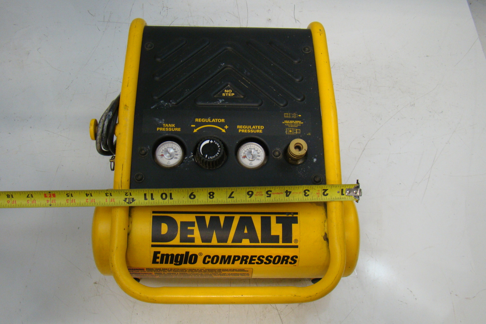 Dewalt 1 Gallon 120V Emglo Air Compressor D55140 eBay