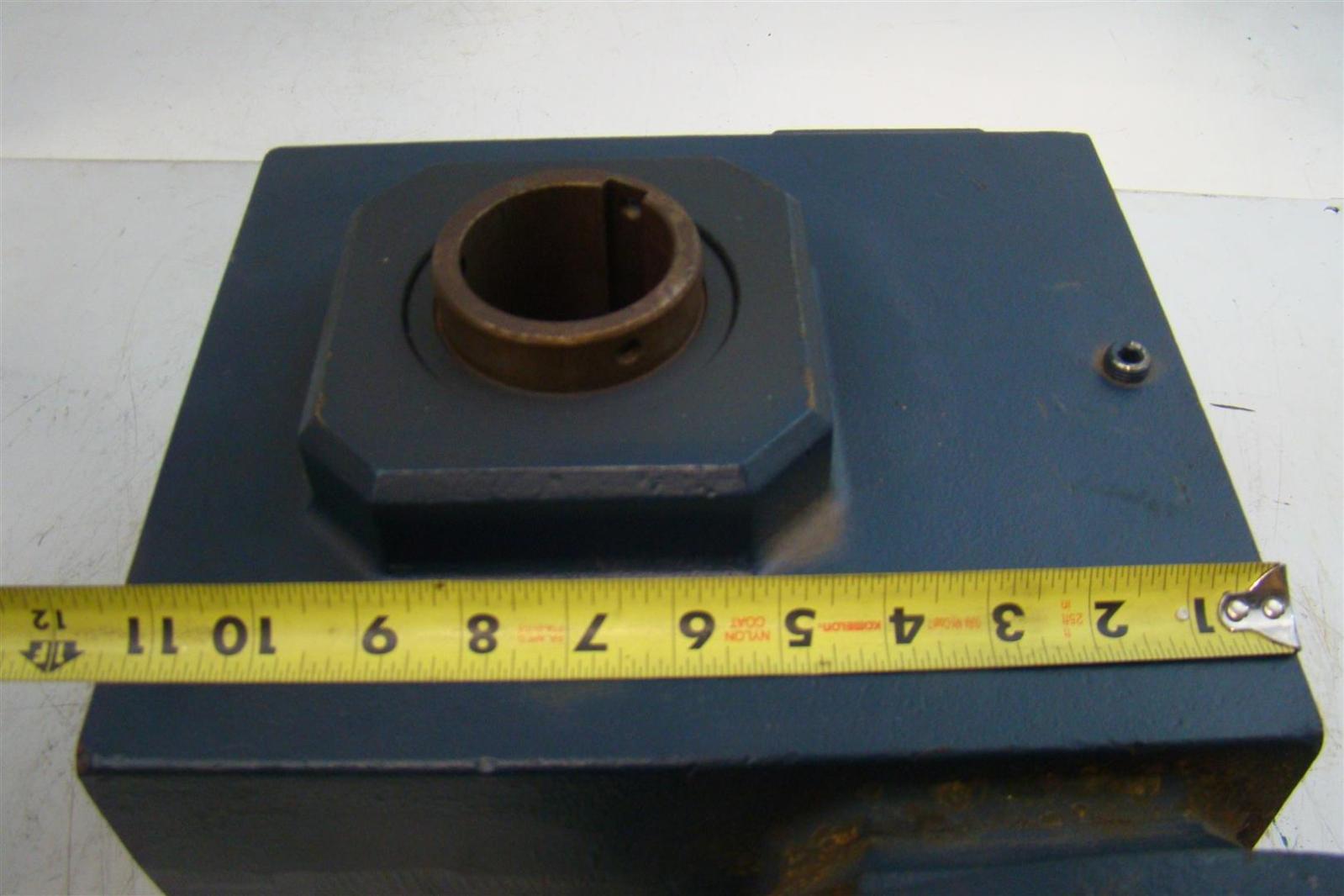 Grove Gear Ironman Gear Reducer D/10 4.389 Ratio 150 GLY460 NH8420605