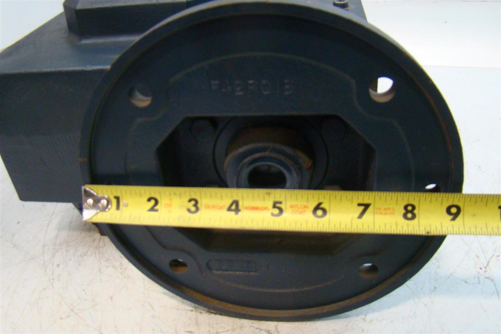 Grove Gear Ironman Gear Reducer D/10 4.389 Ratio 150 GLY460 NH8420605