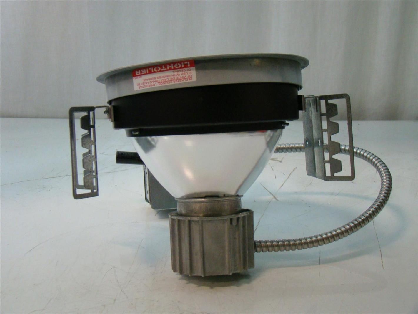 Lightolier High Hat Light Fixture HSG0307 2797Y 7790X1 eBay