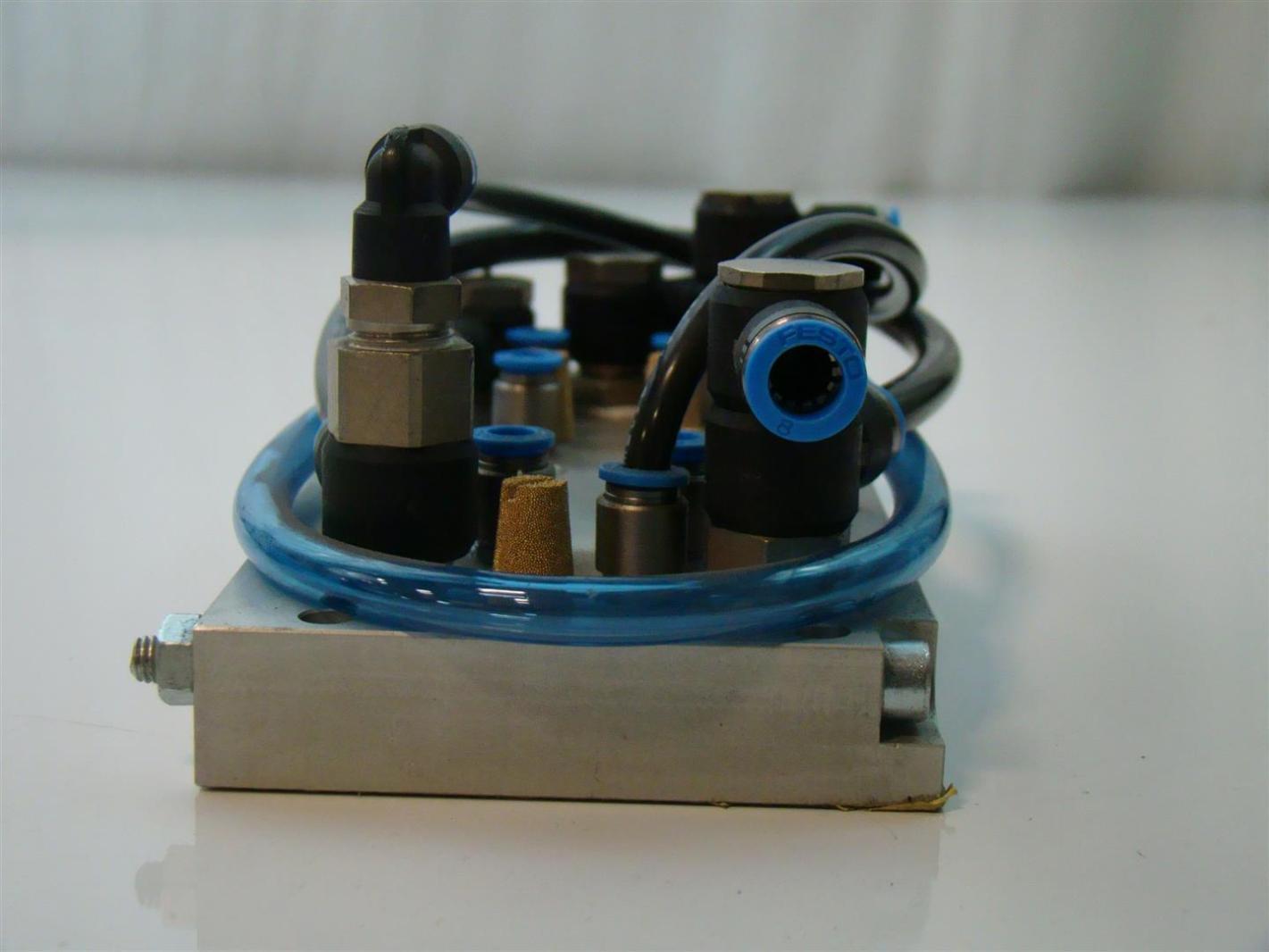 Festo PNEUMATIC MANIFOLD 152427 S602 CPV14VIP81/8B eBay