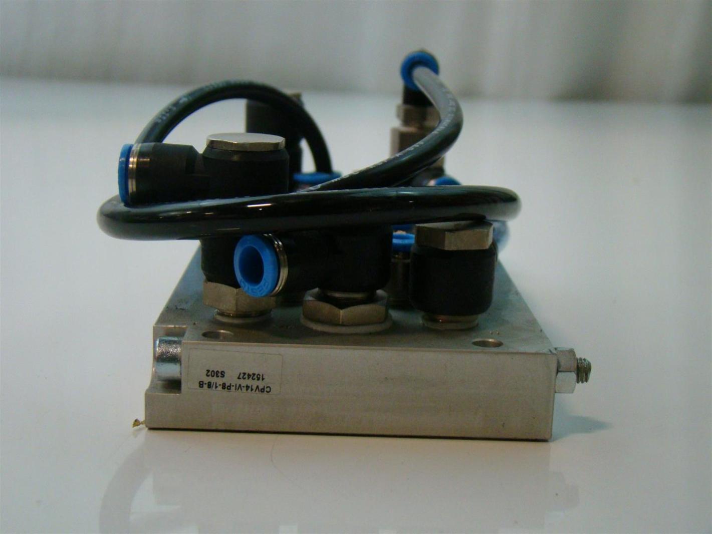 Festo PNEUMATIC MANIFOLD 152427 S602 CPV14VIP81/8B eBay