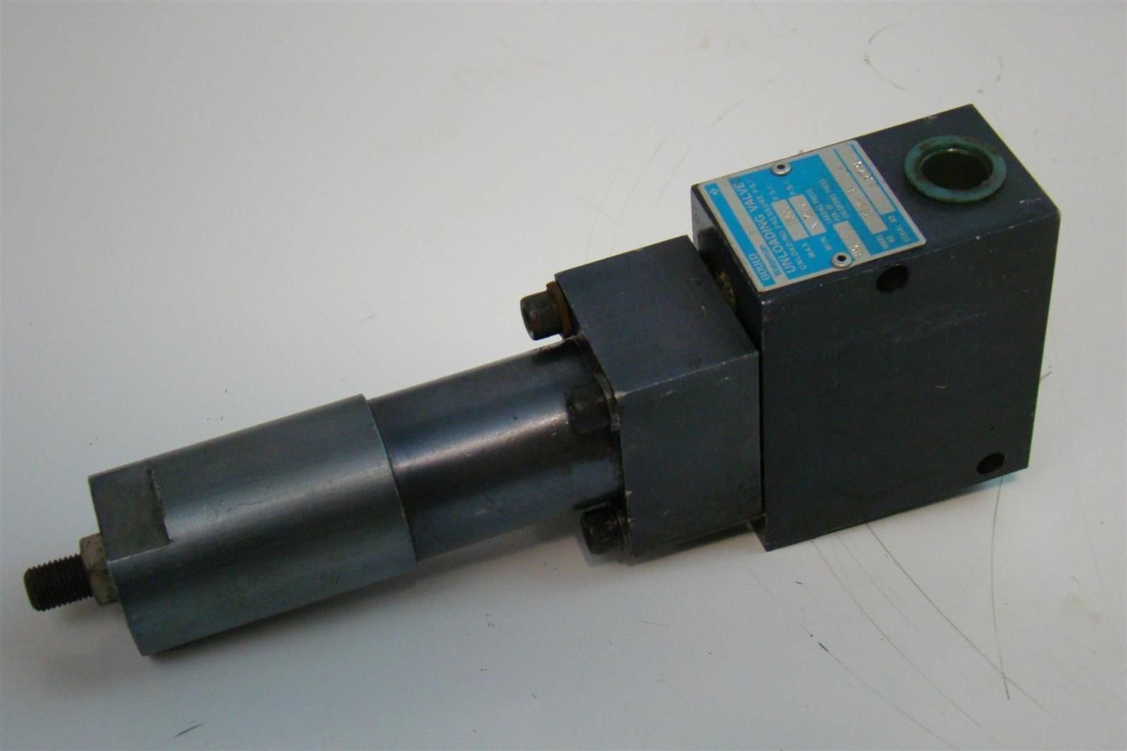 Gould Waterman Unloading Valve max1500psi min750psi 1279 15243