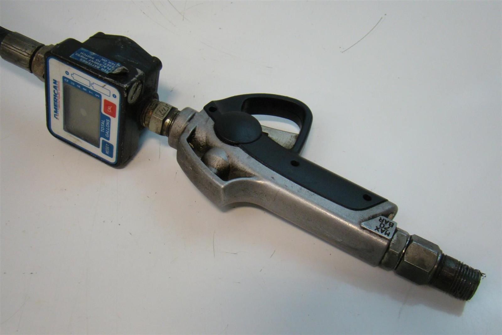 American Lubrication Equipment Meter with 90 Tube 1000psi eBay