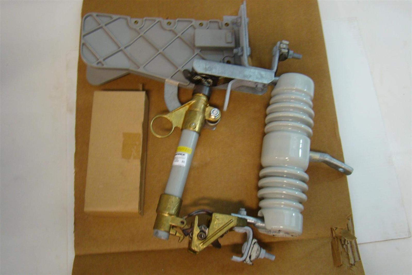 Chance Type "C" Loadbreak CutOut 200Amps KV Max 12000 eBay