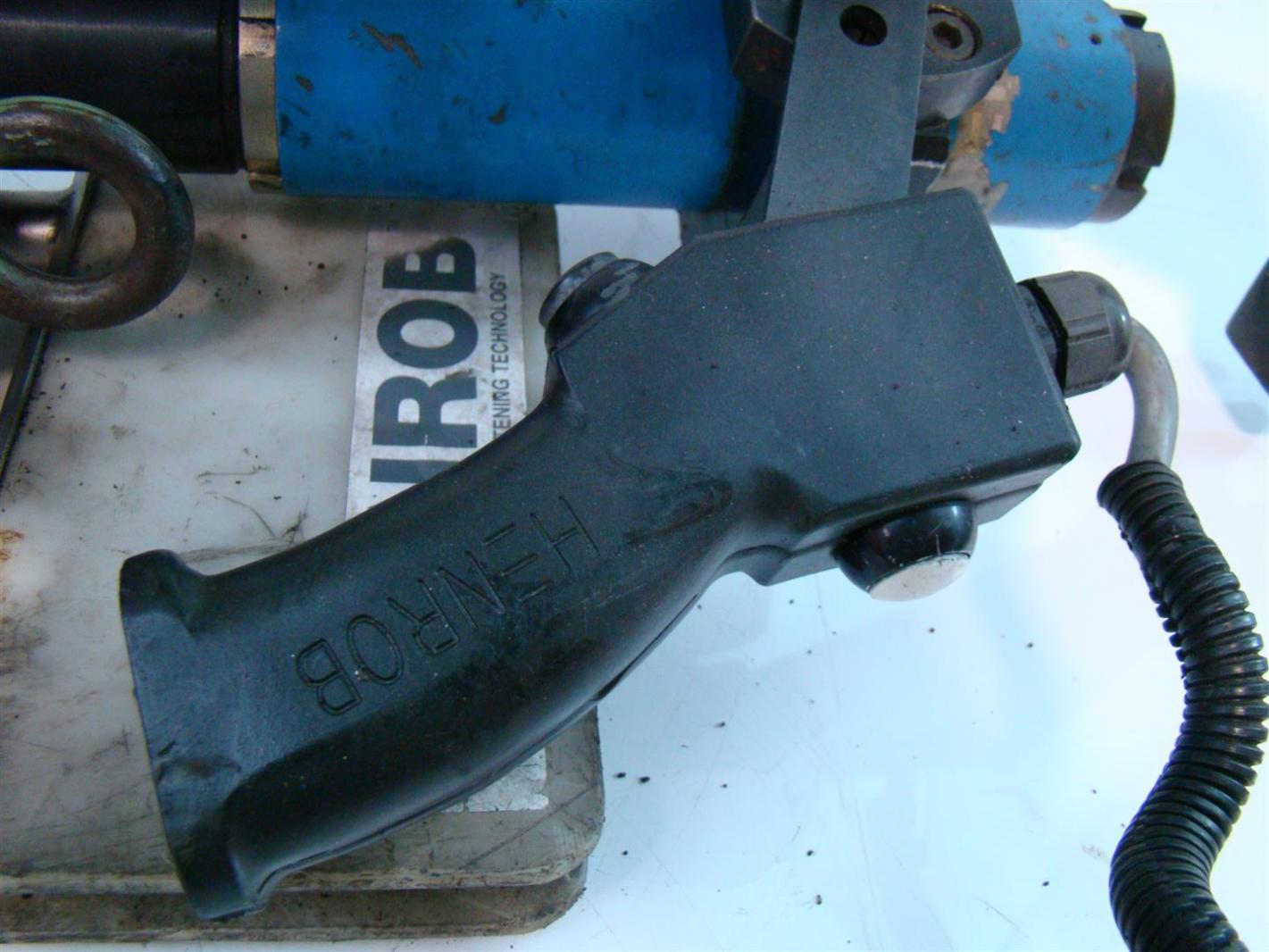 Henrob clamping rivet setter M26219NA8111 eBay