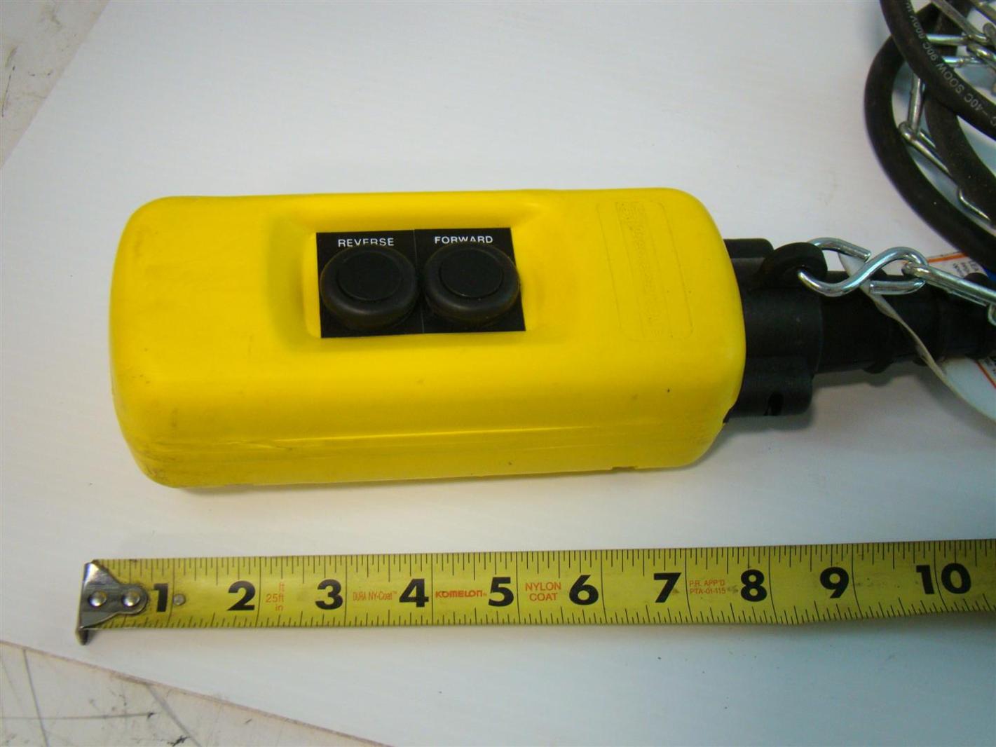 ACCO Telemecanique Hoist Pendant 240Vmax 2,6Wmax A600Q600 02H7 XACA eBay