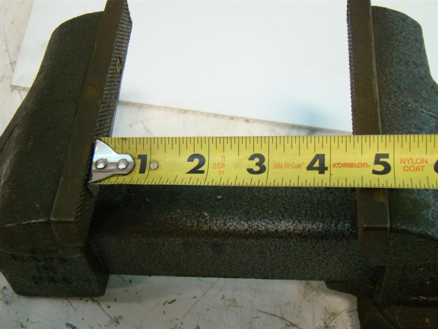 Columbian 51/2" Bench Vise B6 D66 Made in USA