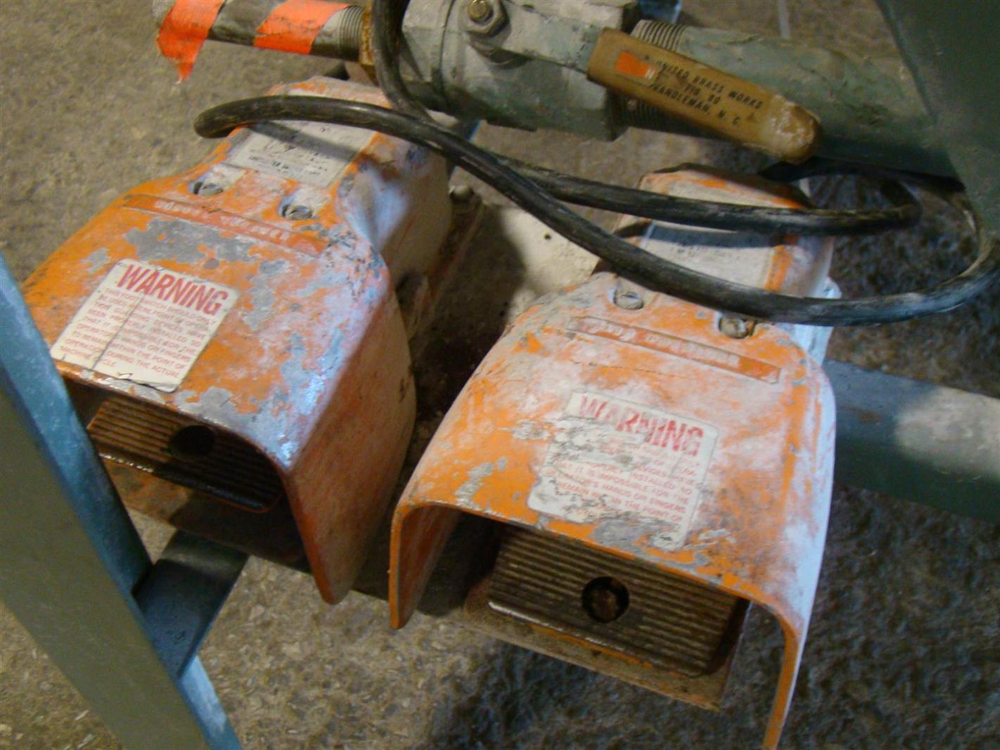 Vapor Blast Sit N' Hone Liquid Honing Machine 5957 12220 P 2820 eBay