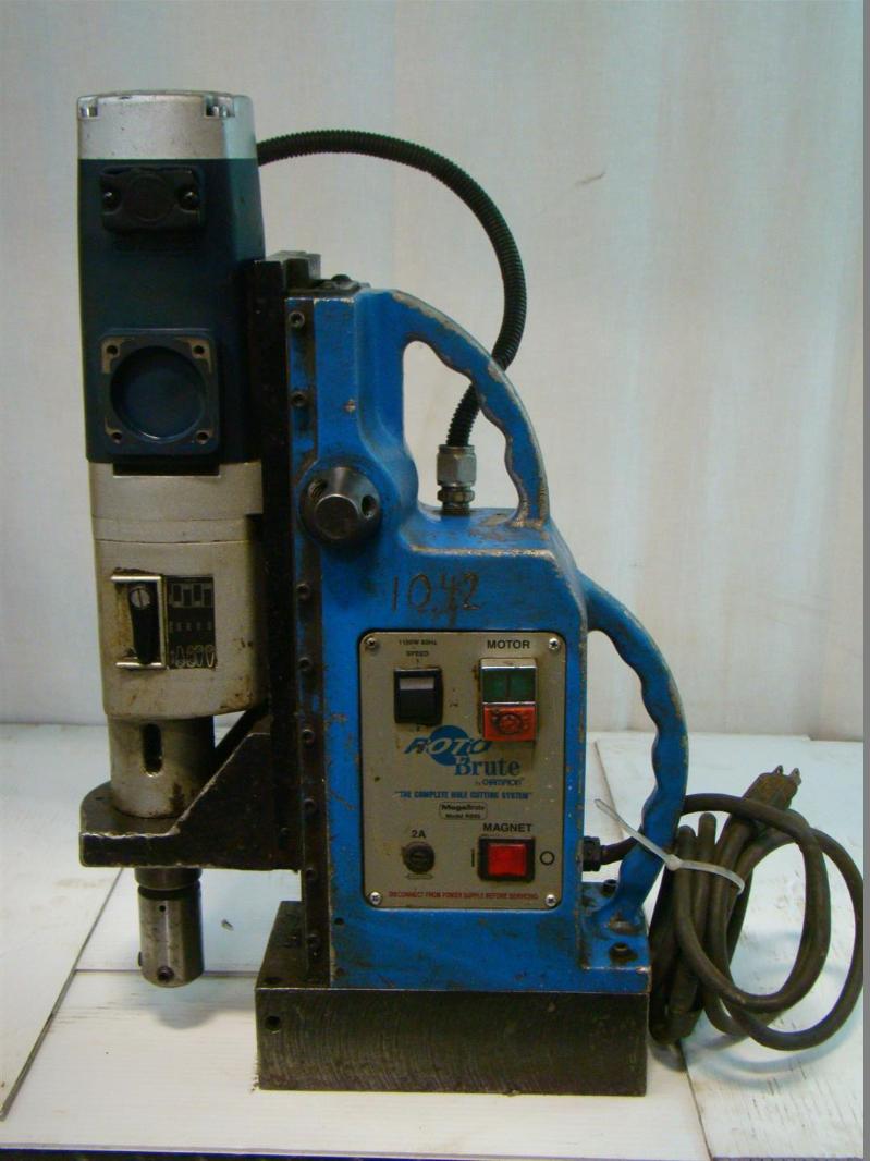 Champion Roto Brute AEG B432 1100W 11717 L2008 RB65 eBay