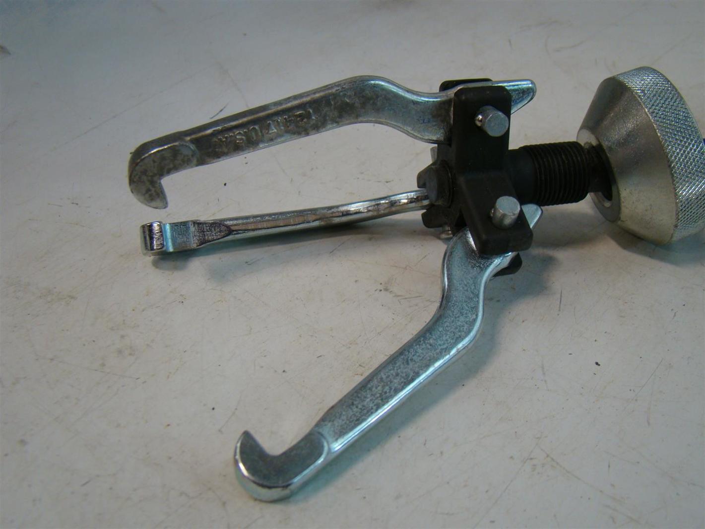 Armstrong Tools Slide Hammer Puller 3Jaw 21/2 LB 71664 eBay