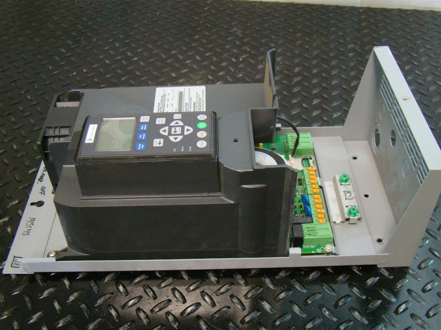Pentek Intellidrive Water Pressure Control Center 3ph 1hp 230V PID10