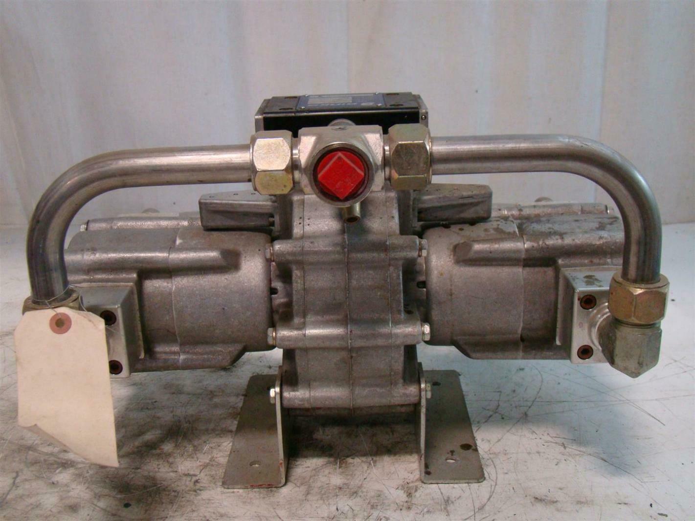 Binks 4.51 EXEL AIR POWERED PAINT PUMP 1745 4127045