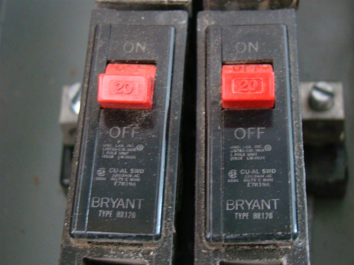 Bryant indoor Panel 125A 48 FLN, SLN eBay