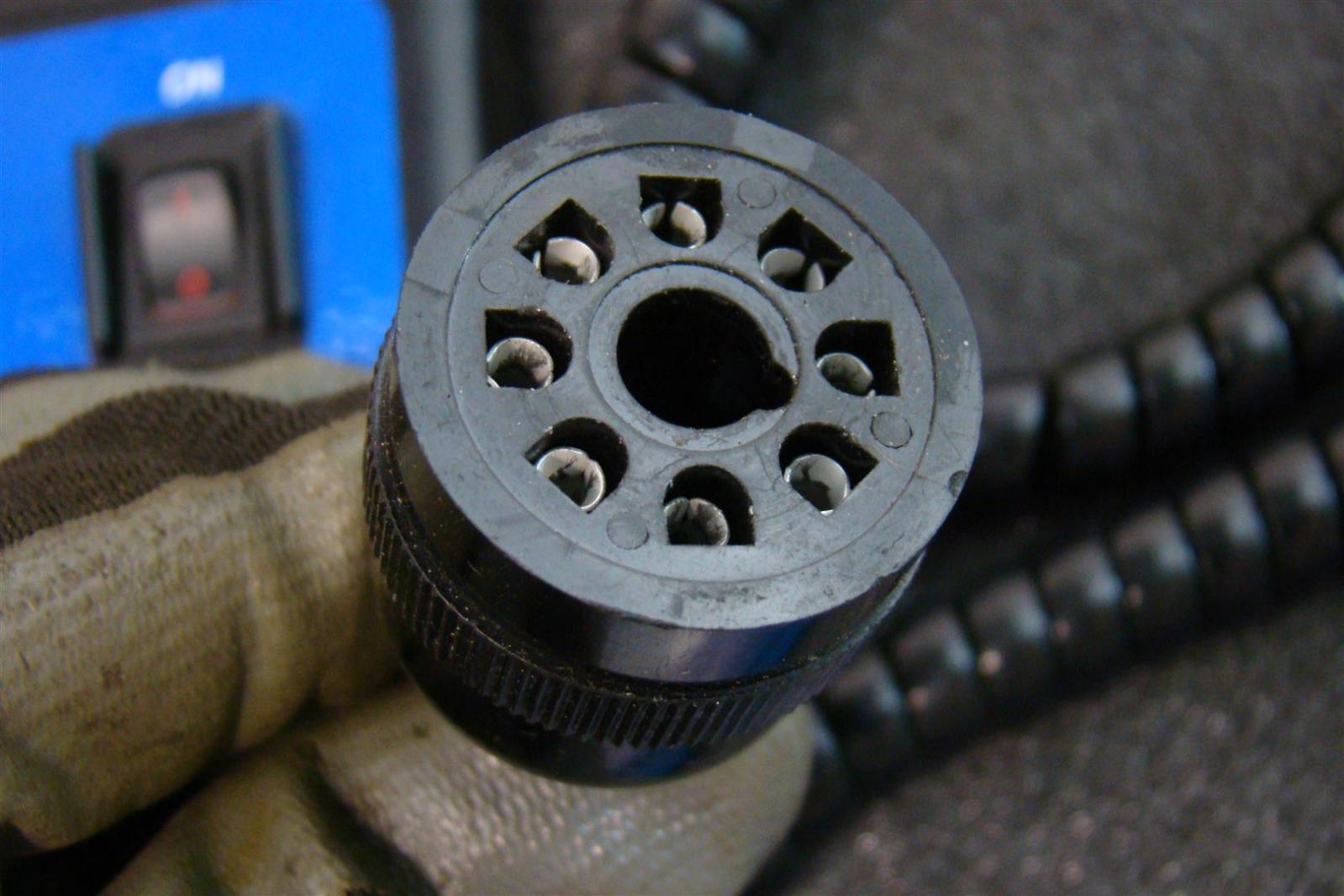 Ritchie Yellow Jacket Refrigeration Service Tool Full Range LCD Vacuum