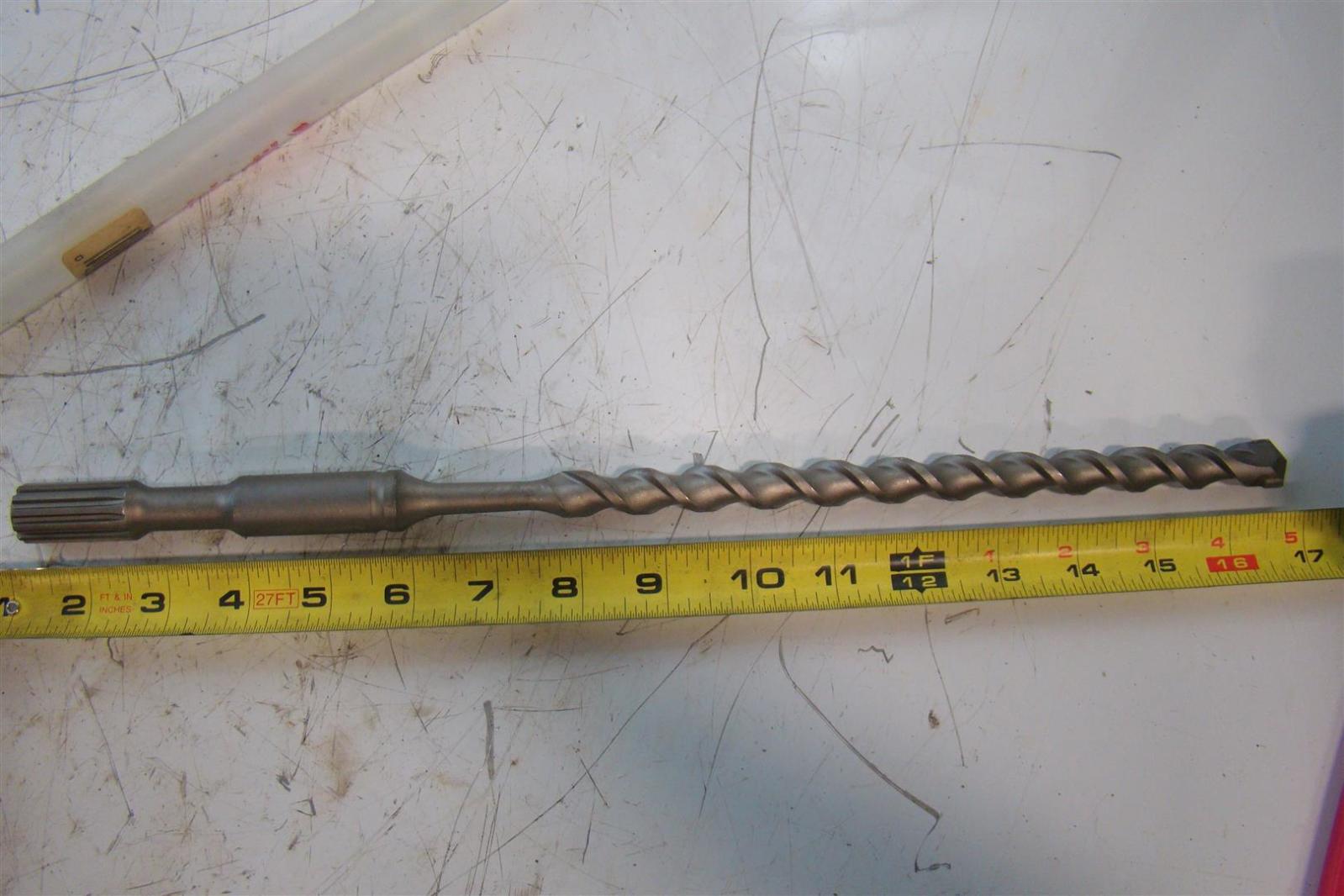 MILWAUKEE SPLINE SHANK CARBIDE TIP HAMMER DRILL BIT 5/8''x16''x20'' 48