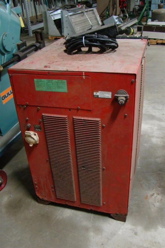 LINCOLN ELECTRIC SQUARE WAVE TIG 355 220/440v SINGLE PHASE