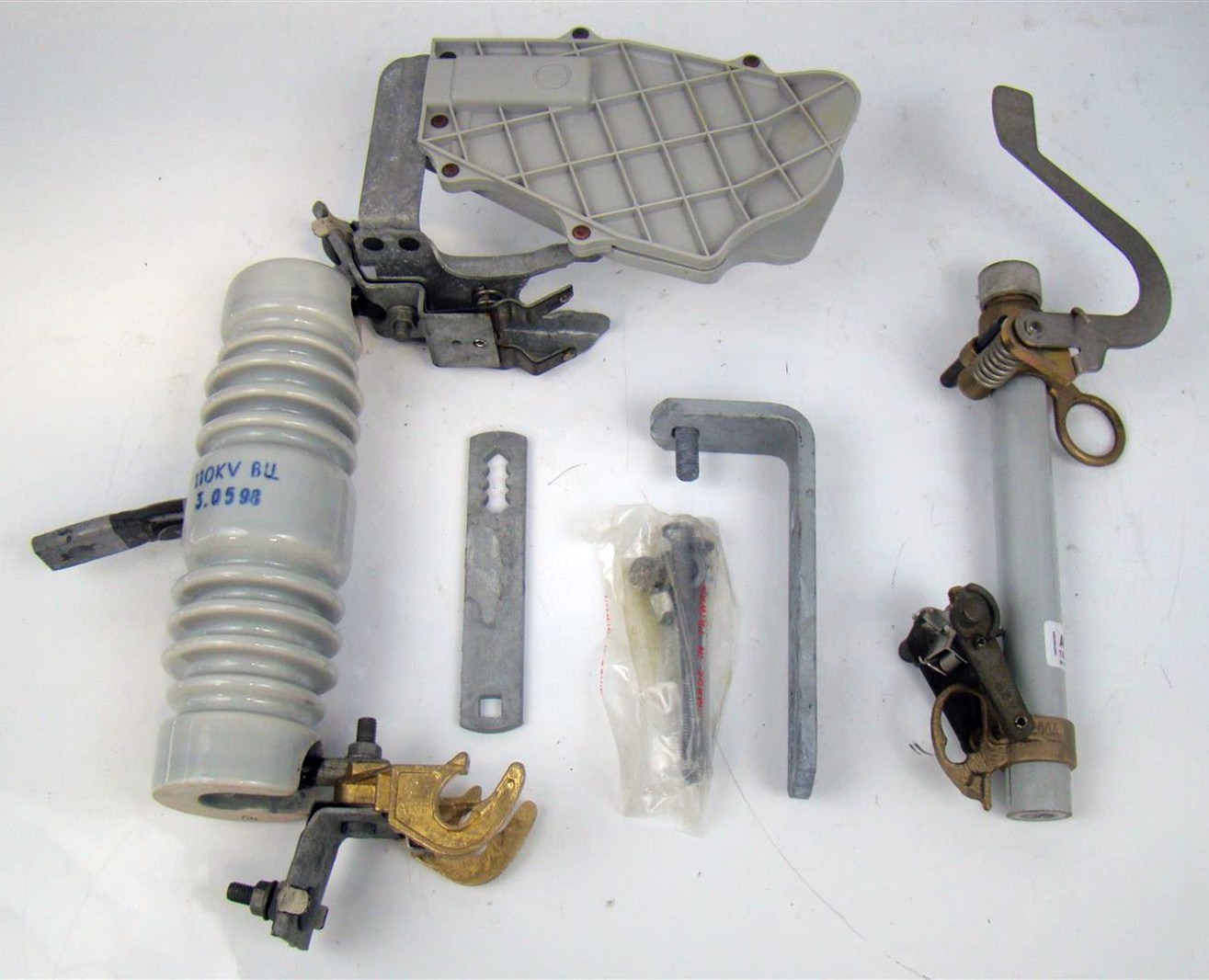 ABB Open Fuse Cutouts 7.8/15KV 110KV 3.0598 279C790A05 386511B eBay