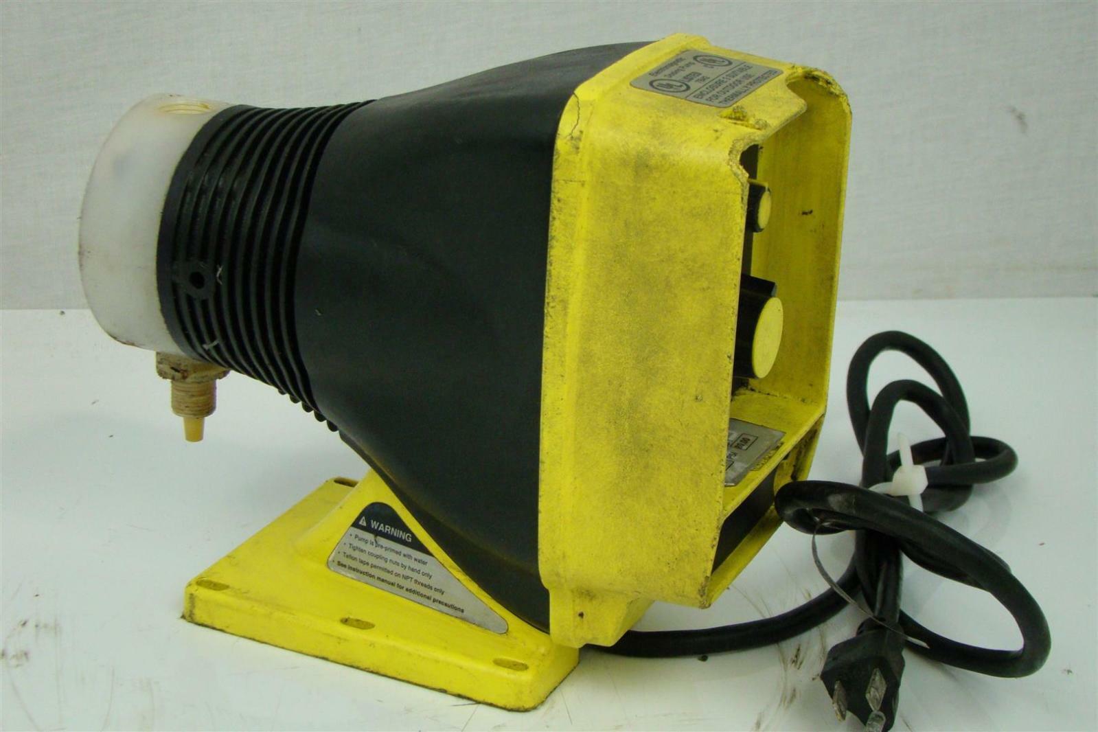 LMI Milton Roy Dosing Pump .75PSI 120V 1.4A AA18195S