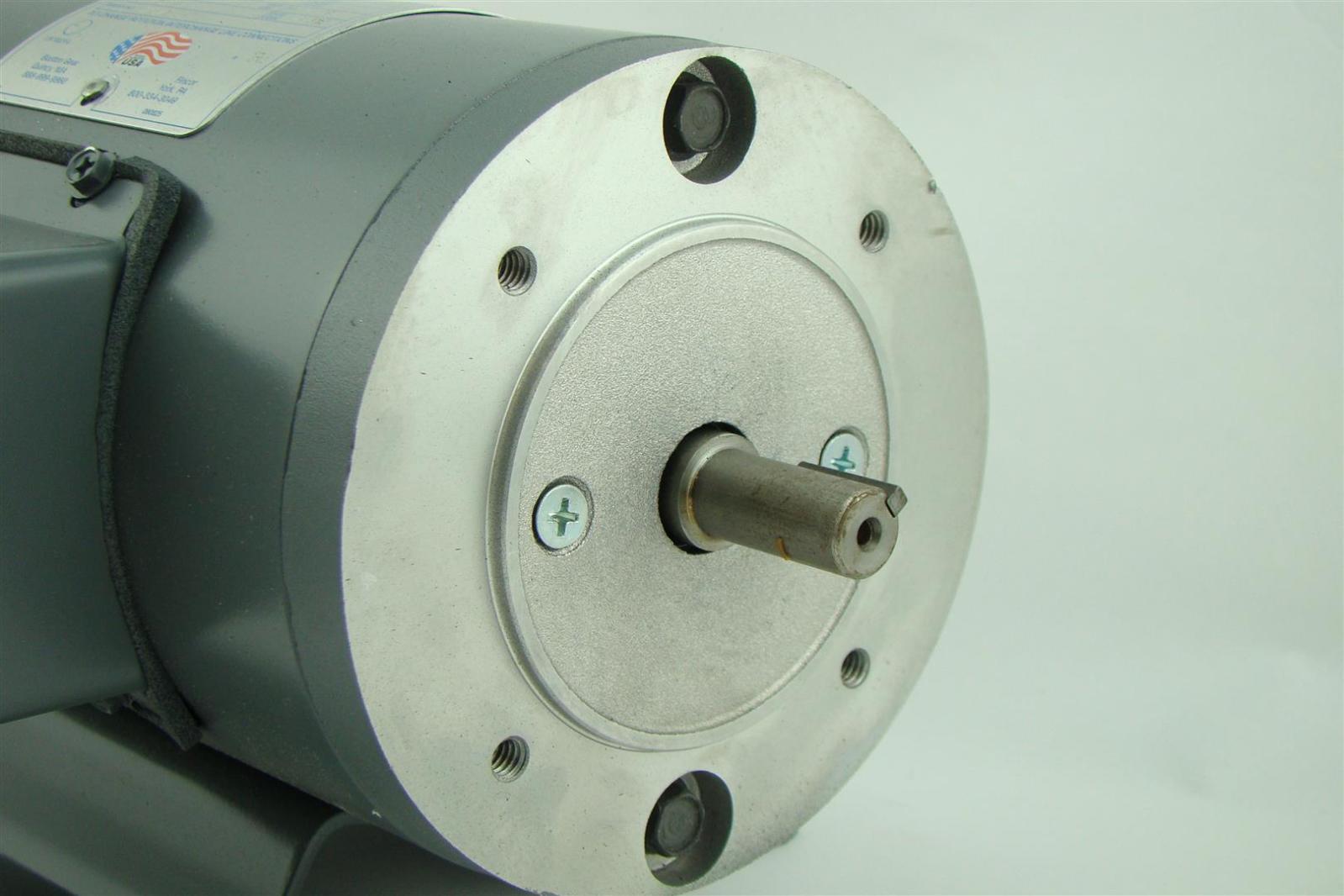 Boston Gear DC Electricric Motor 90V, 2.5A 1/4Hp, Shaft 1.25" X .5"Dia