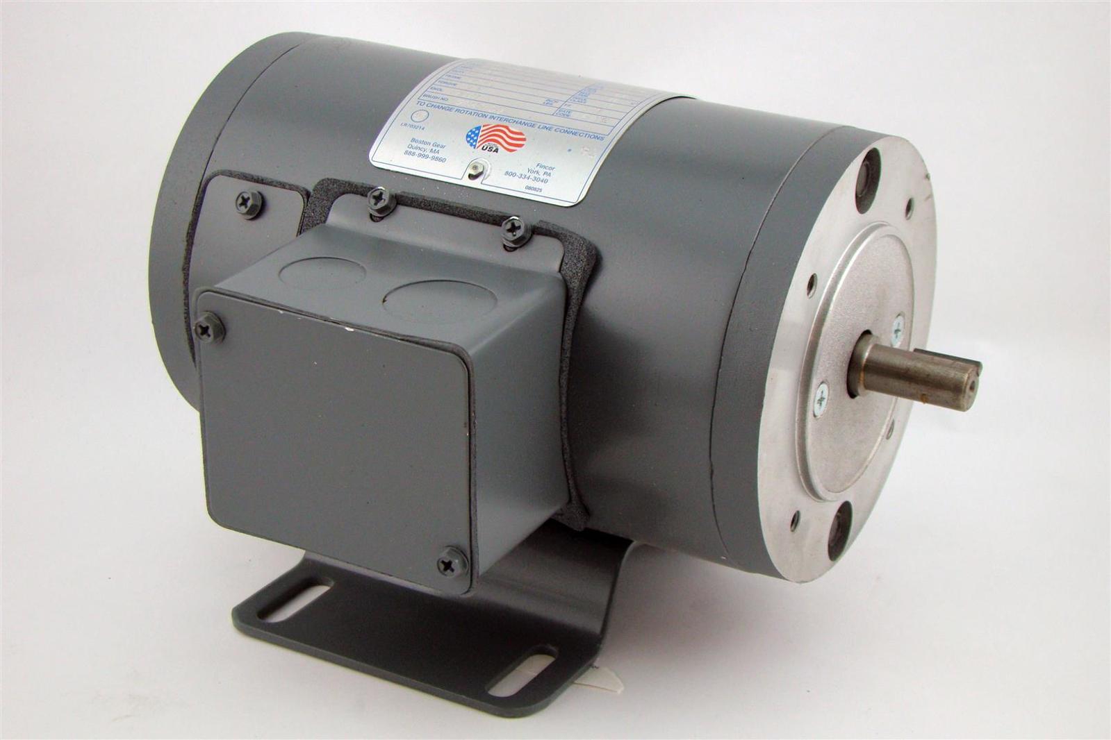 Boston Gear DC Electricric Motor 90V, 2.5A 1/4Hp, Shaft 1.25" X .5"Dia