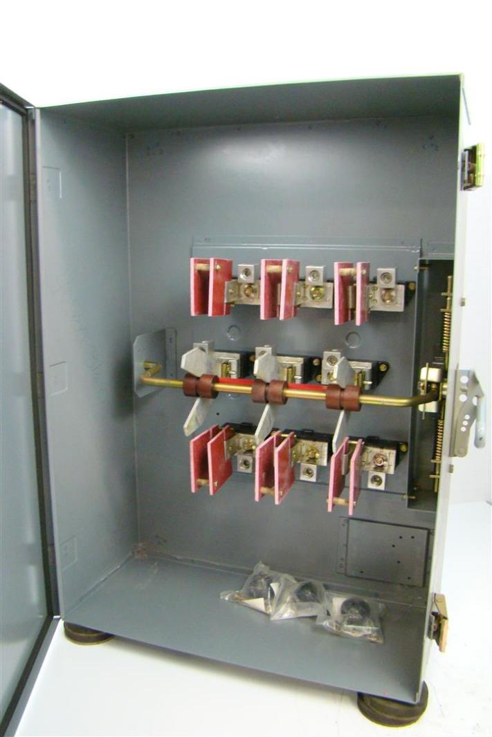 Square D 200A Transfer Switch Double Throw - Non Fusible , H82344, Type