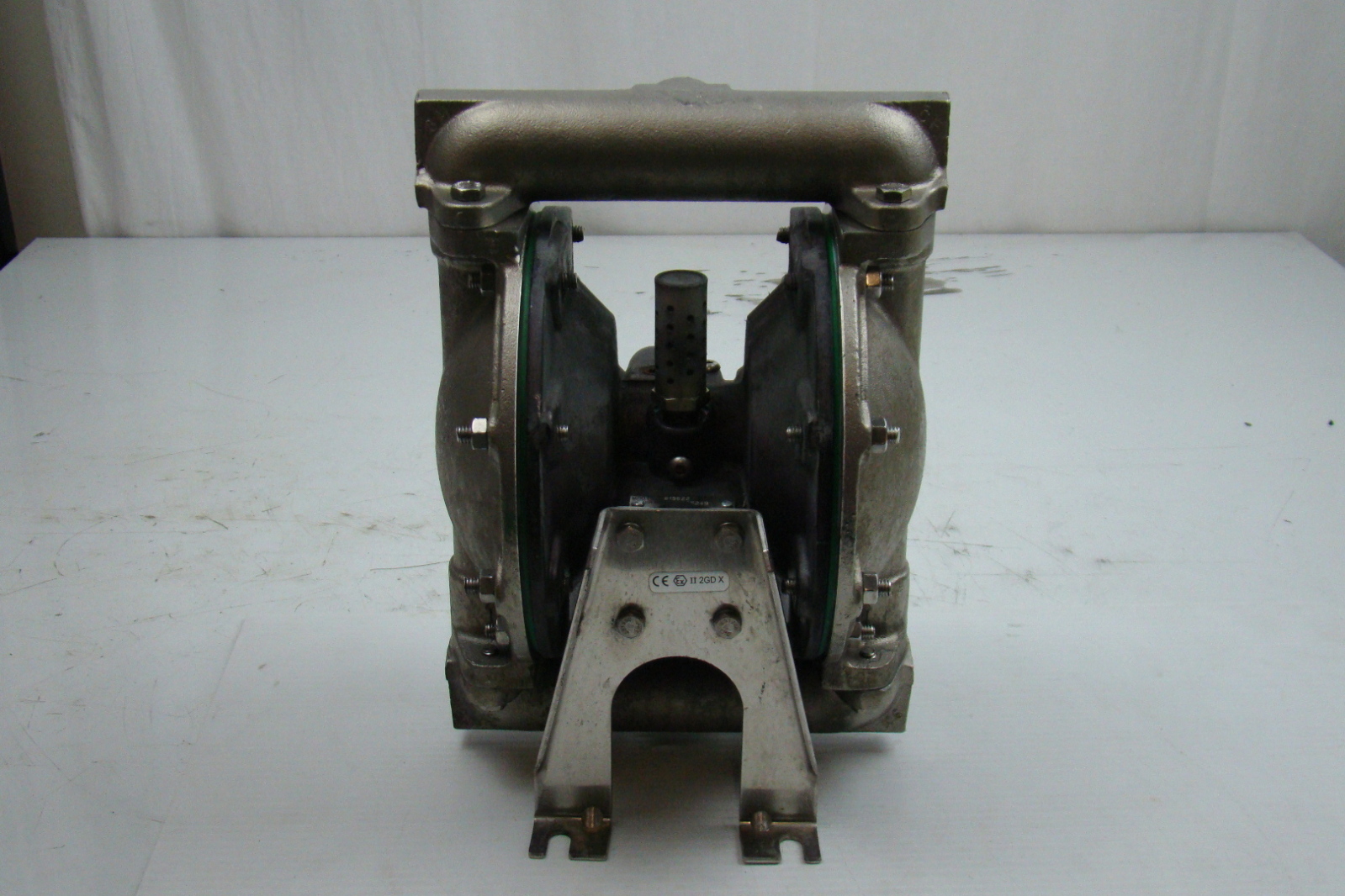 Binks Stainless Steel Pneumatic Double Diaphragm Pump 1" 818822 eBay