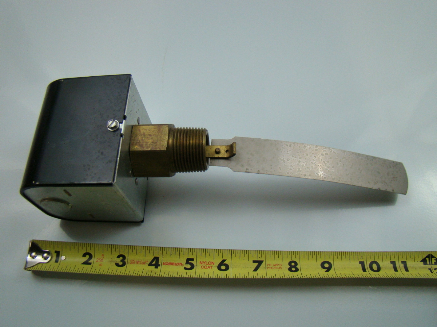 ITT Mconnell 115/230V Flow Switch No. FS43 eBay