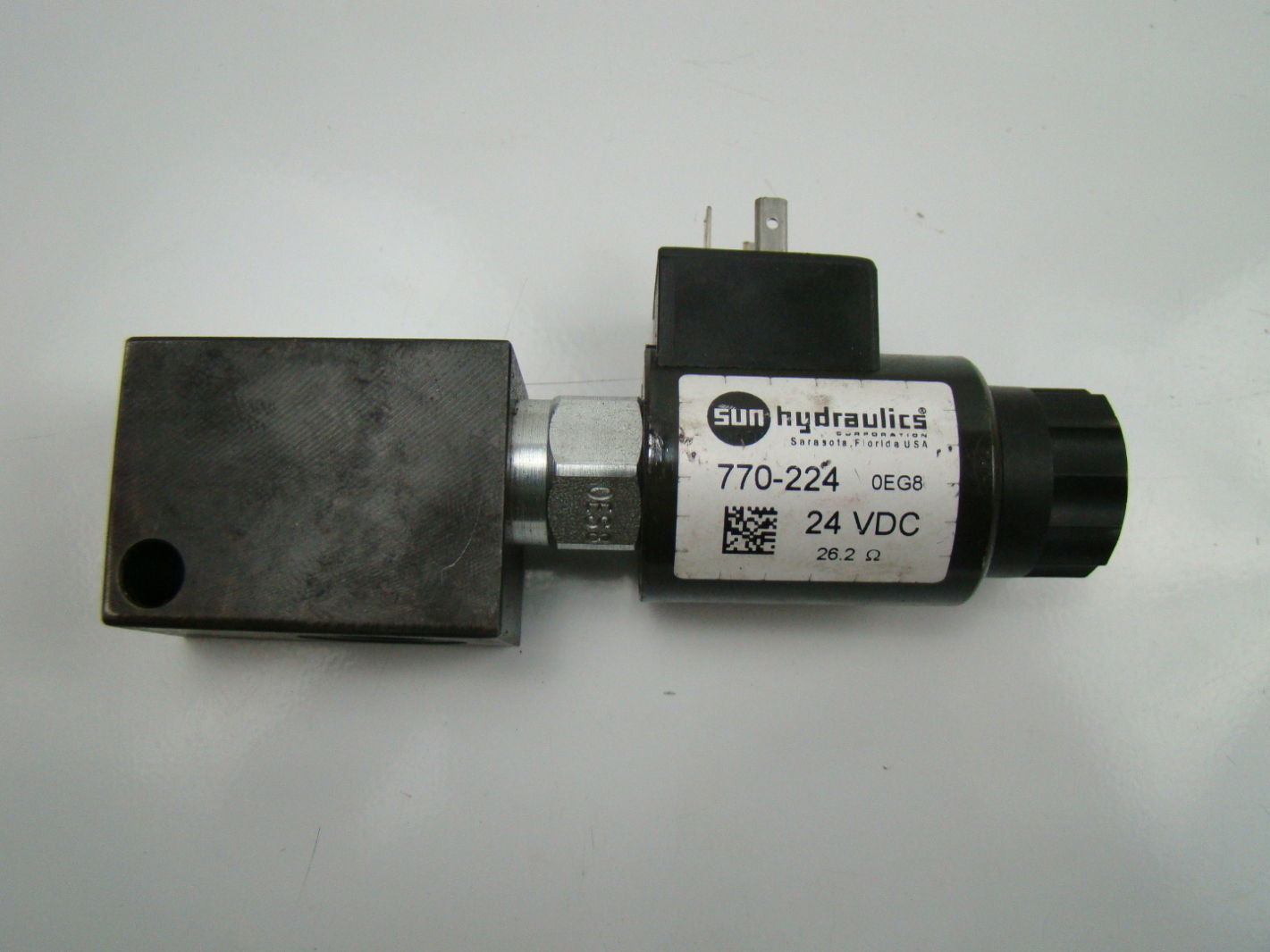 SUN HYDRAULICS 24 VOLT VALVE ASSEMBLY 770224 eBay