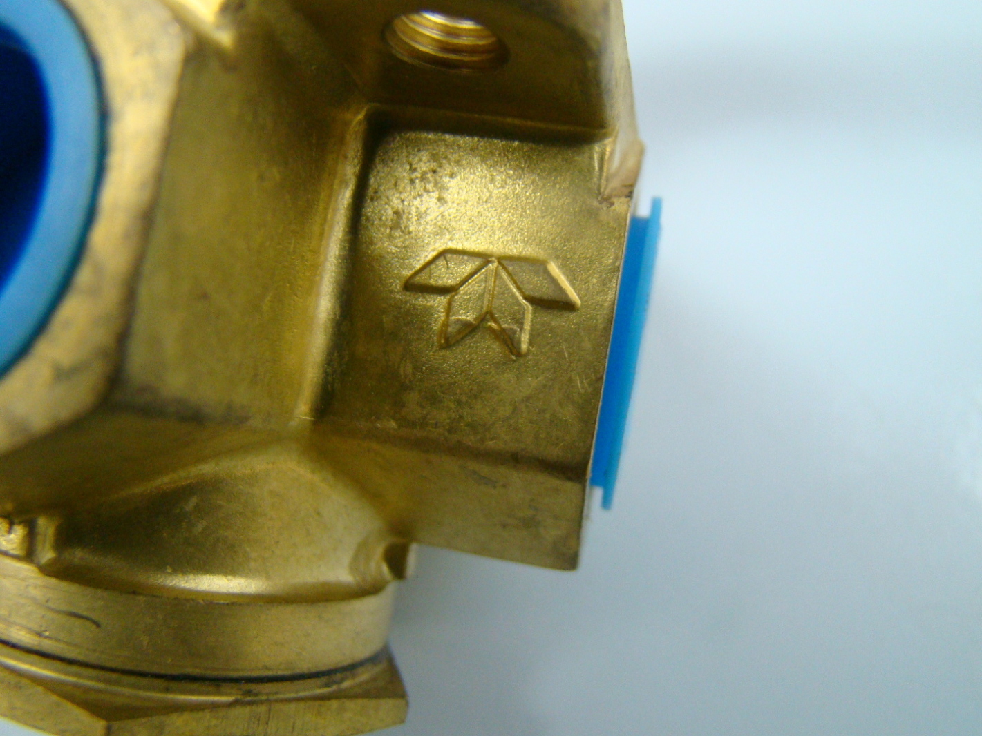 Teledyne Republic Brass 3Way 1/2" Plug Valve 7103 1/2 B1 eBay