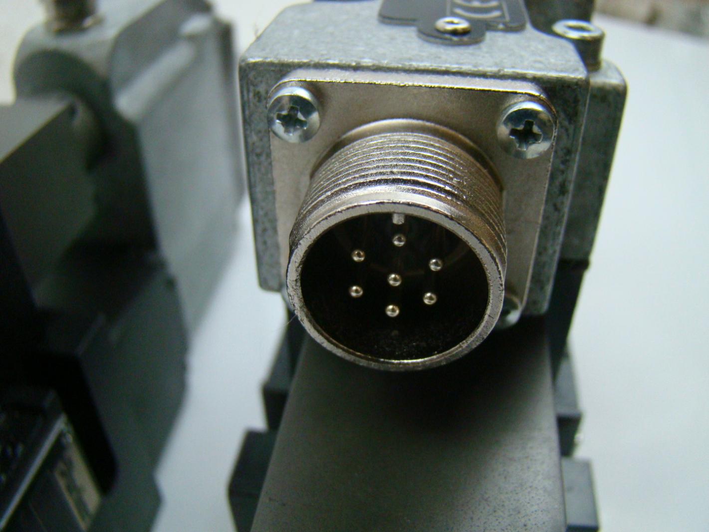 Parker Proportional Valve Assembly D1FVE50BCVLB35 eBay