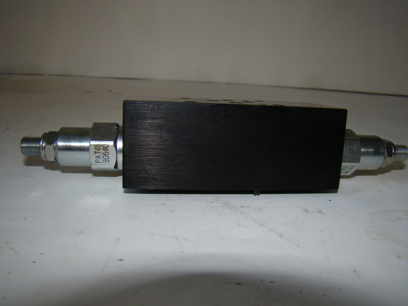 Continental Hydraulics, Compensated Flow Control Valve F03MSVCDCAAC